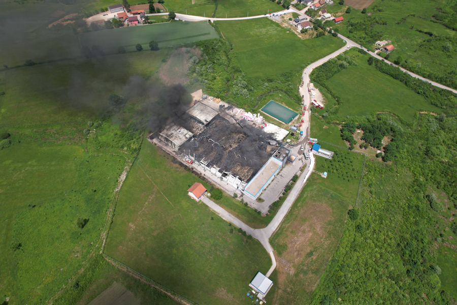 Detalji požara u Bihaću: Za 15 minuta izgorjelo 15 godina truda i rada