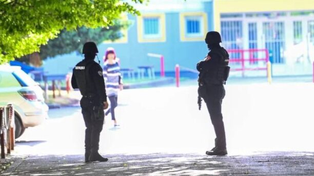 Mediji: Policija obilazi škole u Srpskoj nakon masakra u Beogradu