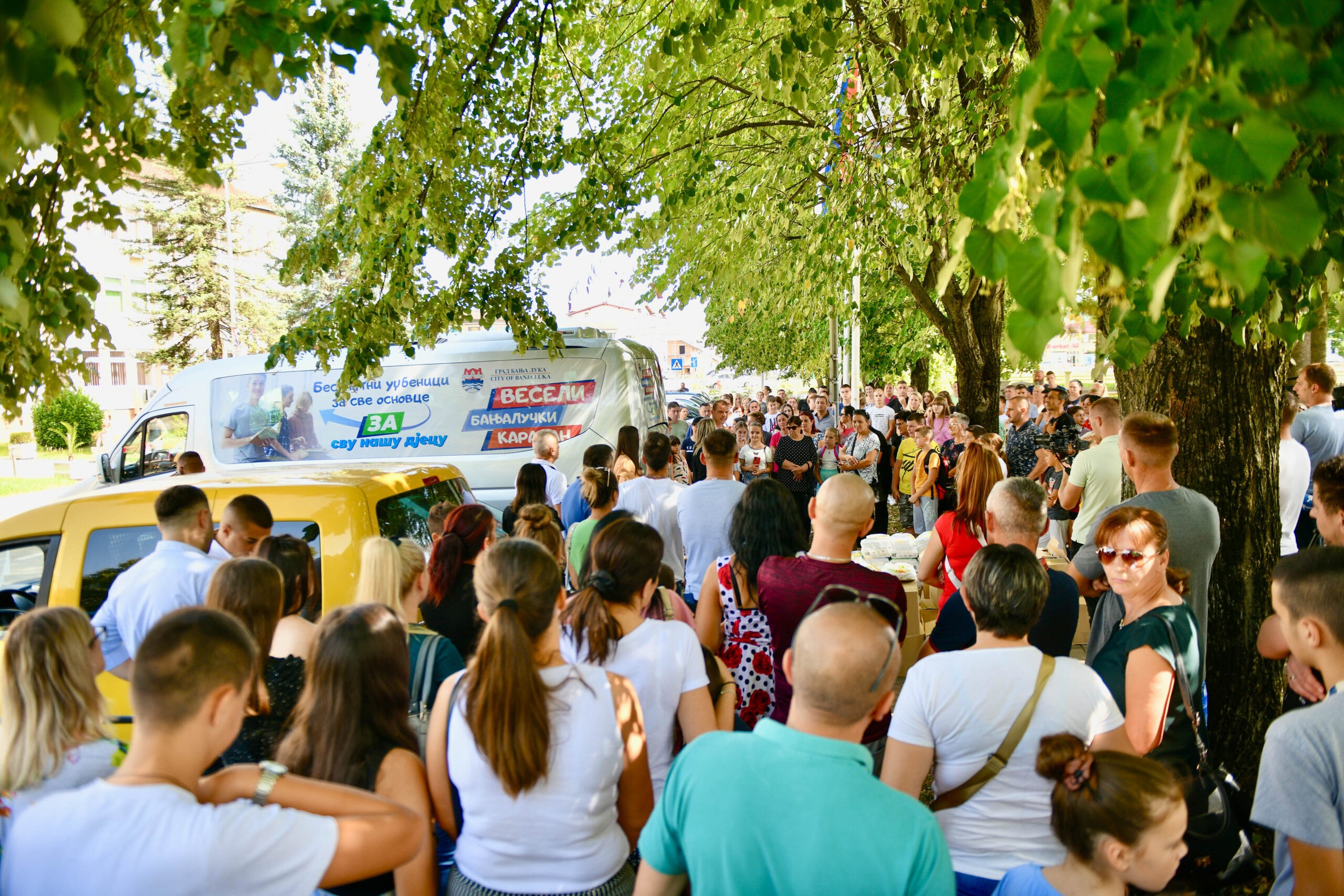 POGLEDAJTE RASPORED Banjaluka započinje isporuku prikupljenih udžbenika u druge opštine Srpske