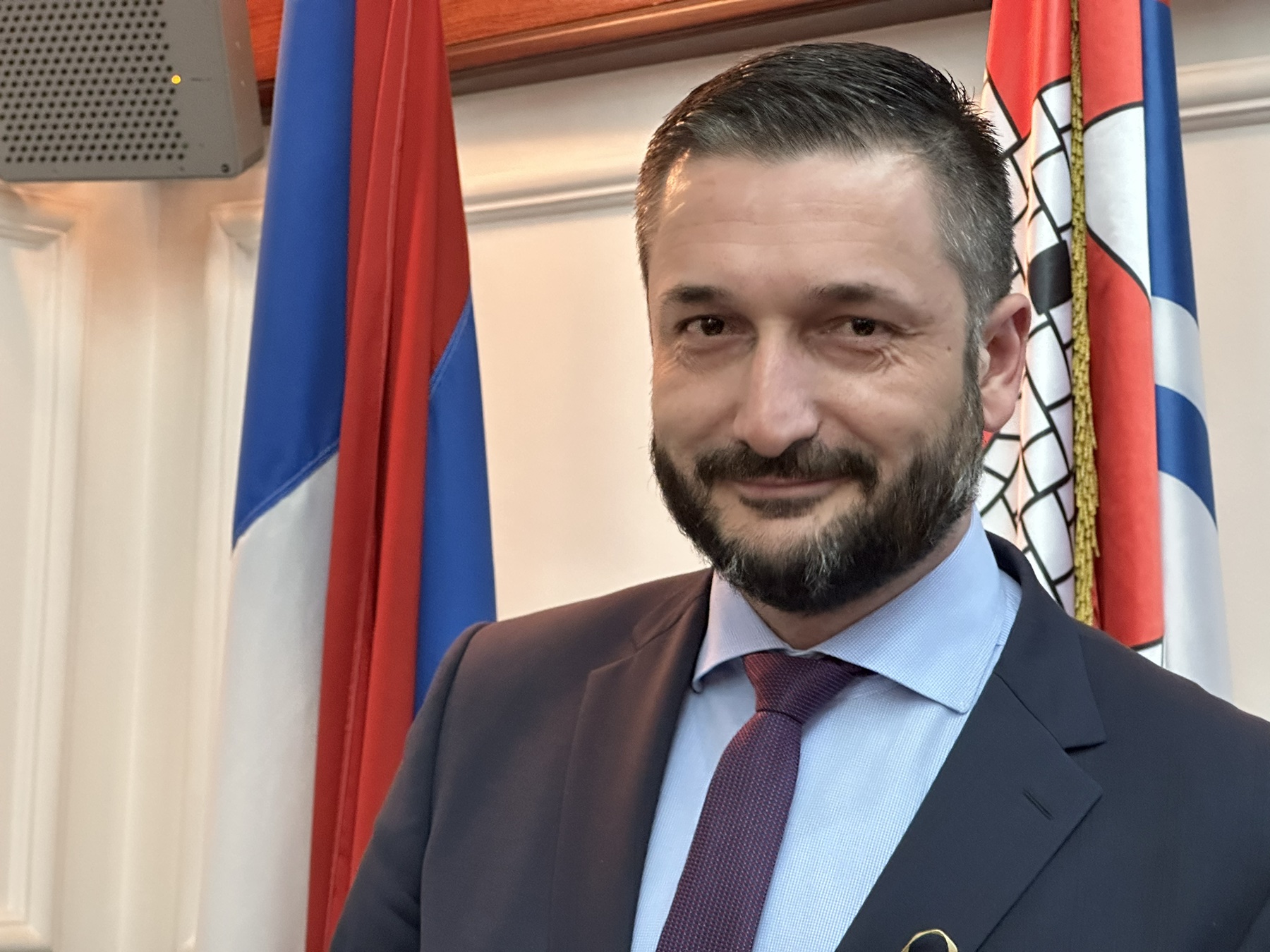 Ljubo Ninković: Bez amandmana skuštinske većine ne bi bilo ni viših plata (VIDEO)