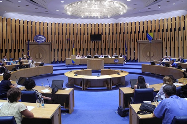 Dan odluke za SNSD i PDP: Danas žrijebanje za petog delegata u Domu naroda BiH