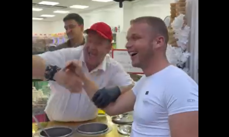 BANJALUČKI DŽASTIN BIBER Stanivuković dobio novi nadimak od prodavca sladoleda (VIDEO)