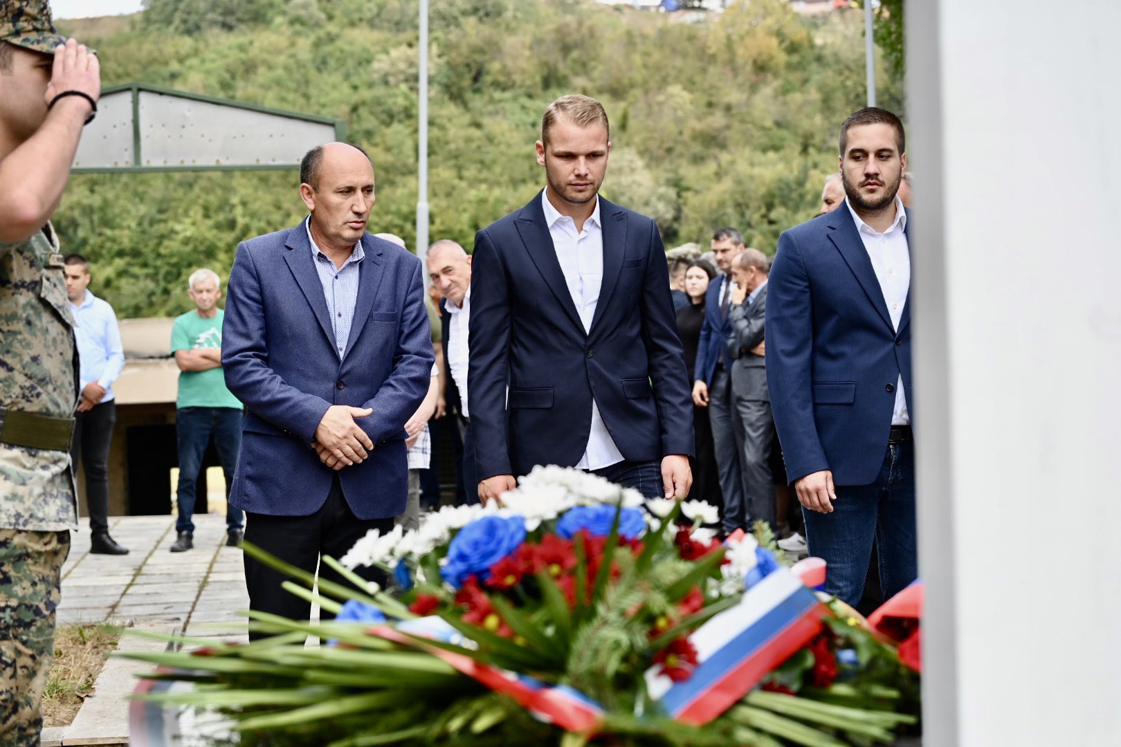 “NE SMIJEMO ZABORAVITI” Stanivuković na parastosu borcima Druge krajiške brigade (FOTO)