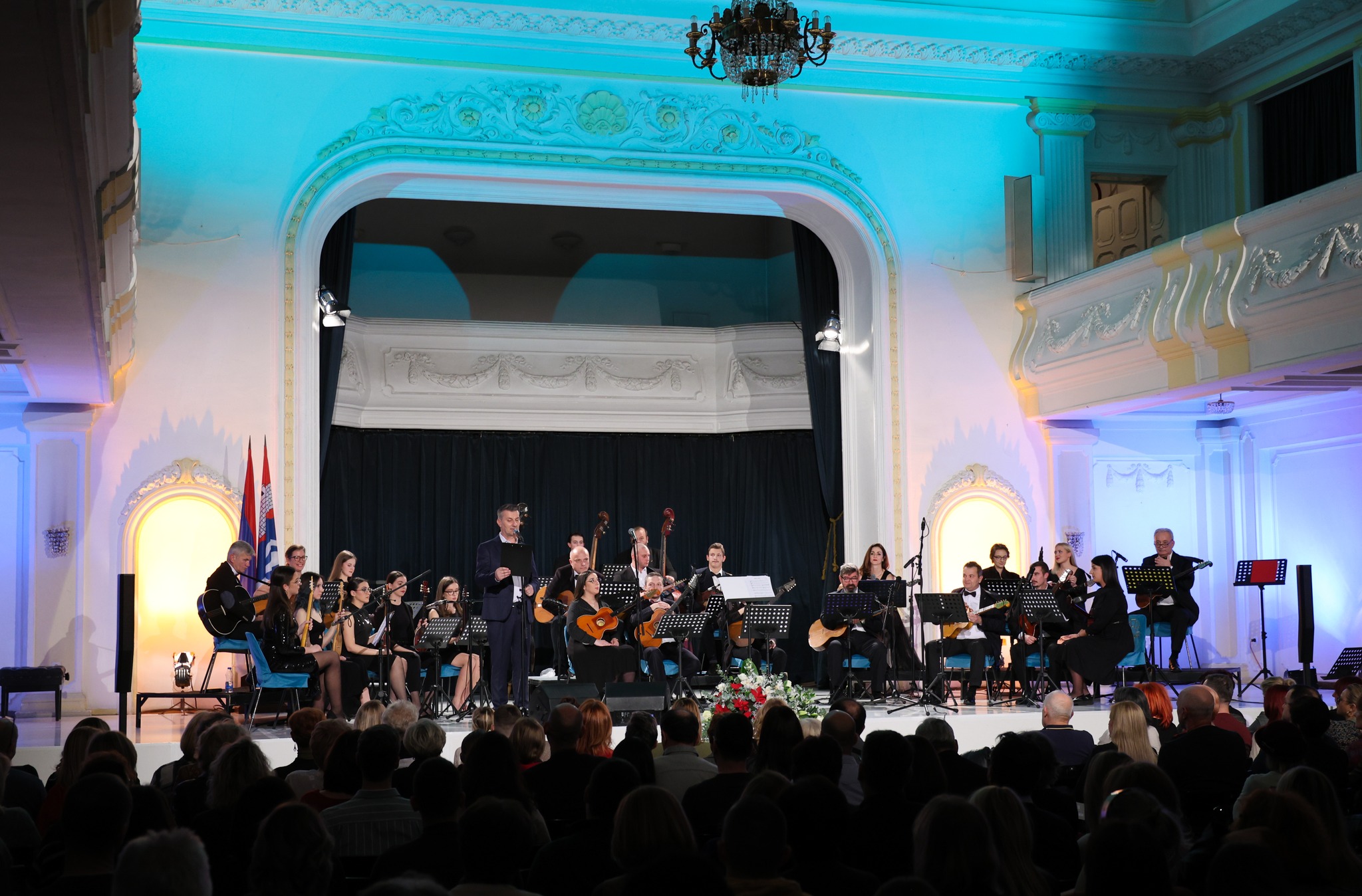 VEČERAS REPRIZA Održan Novogodišnji gala koncert Gradskog tamburaškog orkestra