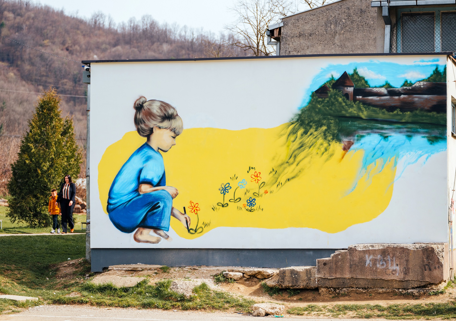 INSPIRATIVNO I SVJEŽE Banjalučku osnovnu školu krasi mural o zaštiti prirode