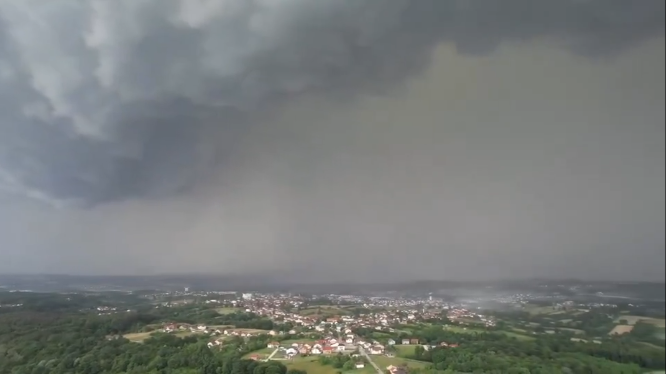 Snažno nevrijeme zahvatilo dijelove BiH (VIDEO)