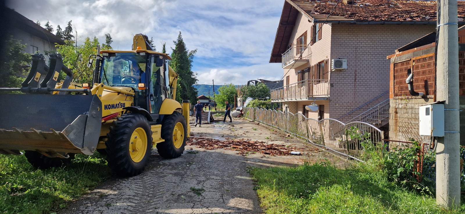 Civilna zaštita sanira štetu od nevremena u naselju Mišin Han