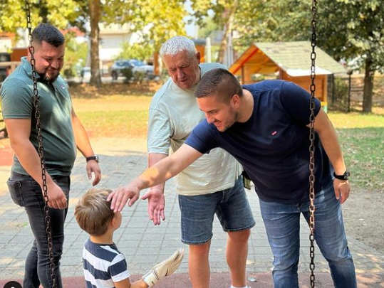 Drinić: Uskoro ćemo obnoviti igralište u Rosuljama (FOTO)