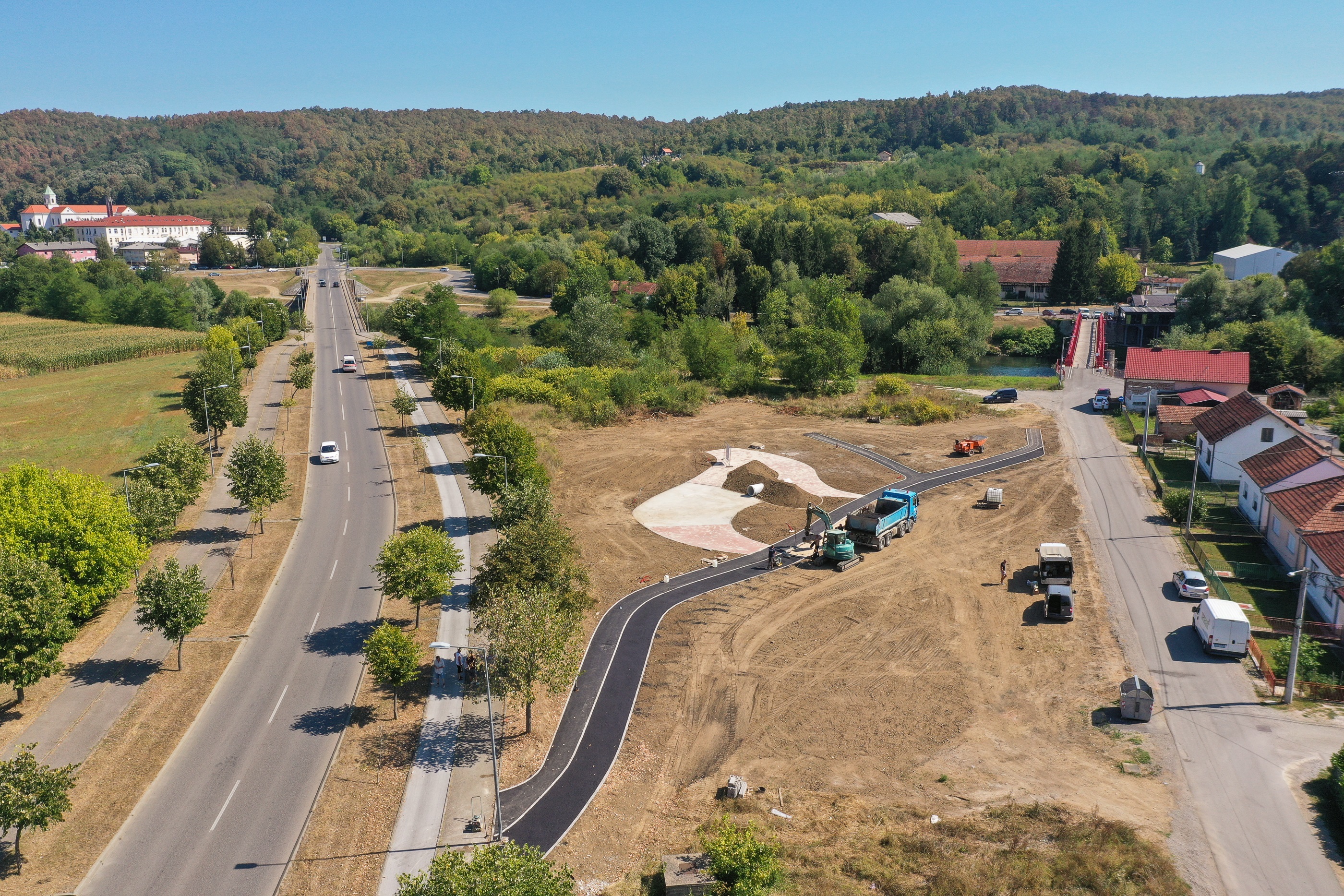 OD ŠIKARE DO ZELENE OAZE Trapisti dobijaju novi park, Stanivuković obišao radove (FOTO)