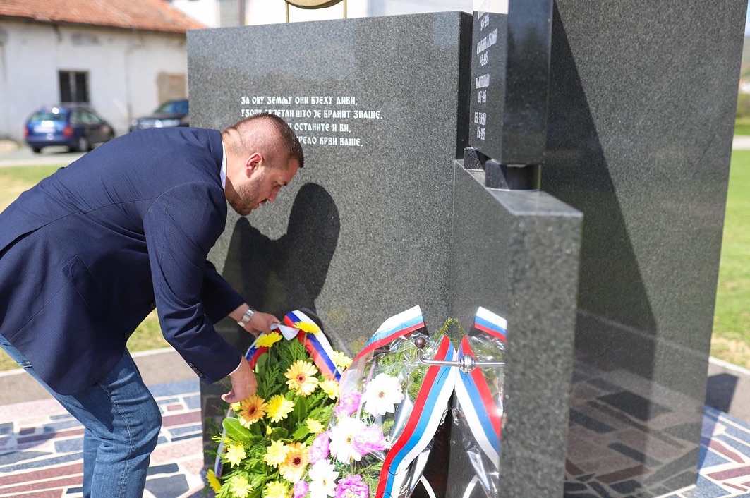 Drinić u Potkozarju: Žrtva jača od zločinaca, istorija se ne smije prekrajati (FOTO)