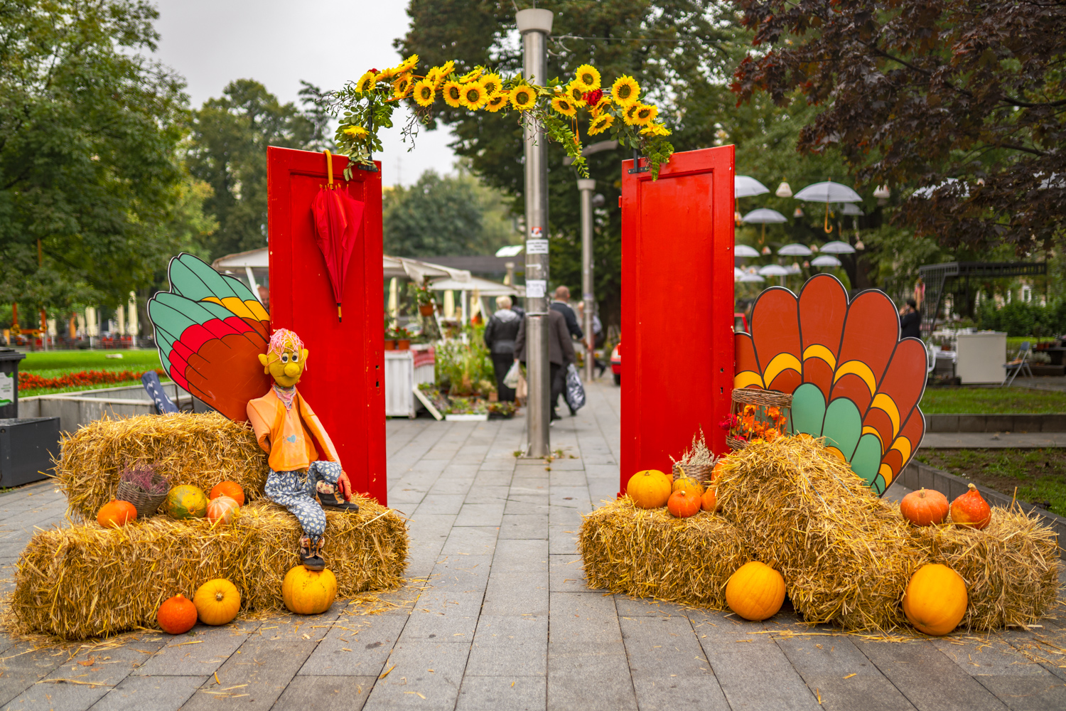 Sve je spremno za Festival cvijeća, plodova i meda (FOTO)