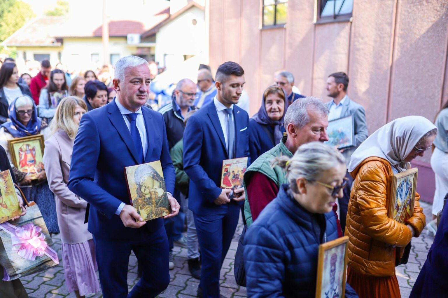 Borenović: Rebrovačka crkva za mene ima poseban značaj (FOTO)