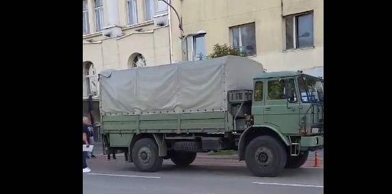 PRIPREMA ZA IZBORE Vojska dovezla glasačke listiće u Banjaluku