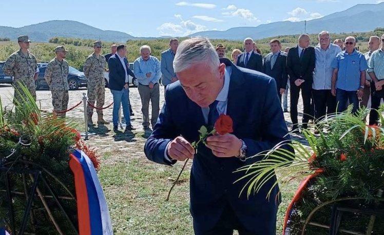 Borenović u Garavicama: Ovdje je počinjen strašan zločin