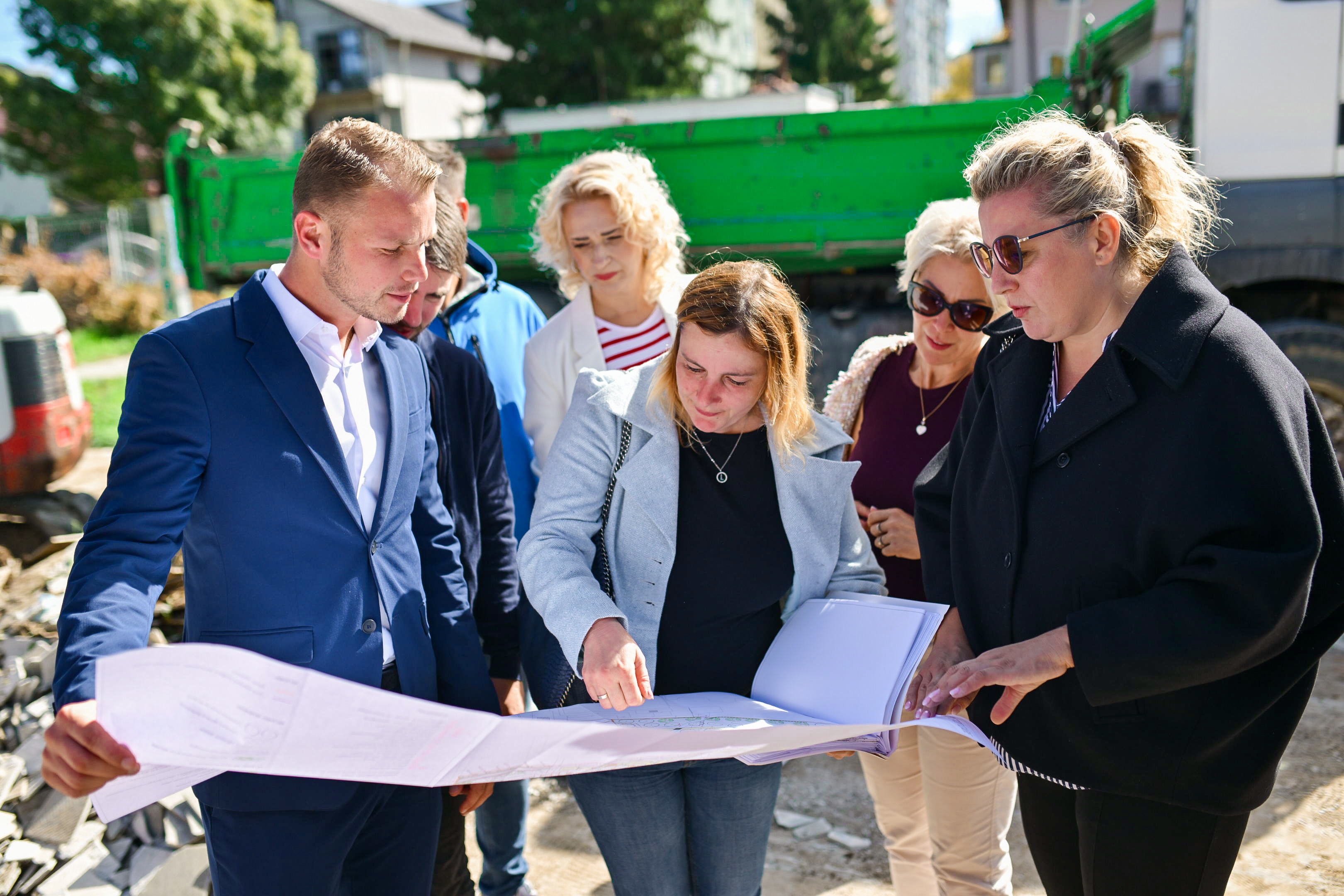 Gradonačelnik obišao radove: Zapušten prostor kod Akvane postaje oaza za sport i rekreaciju (FOTO, VIDEO)