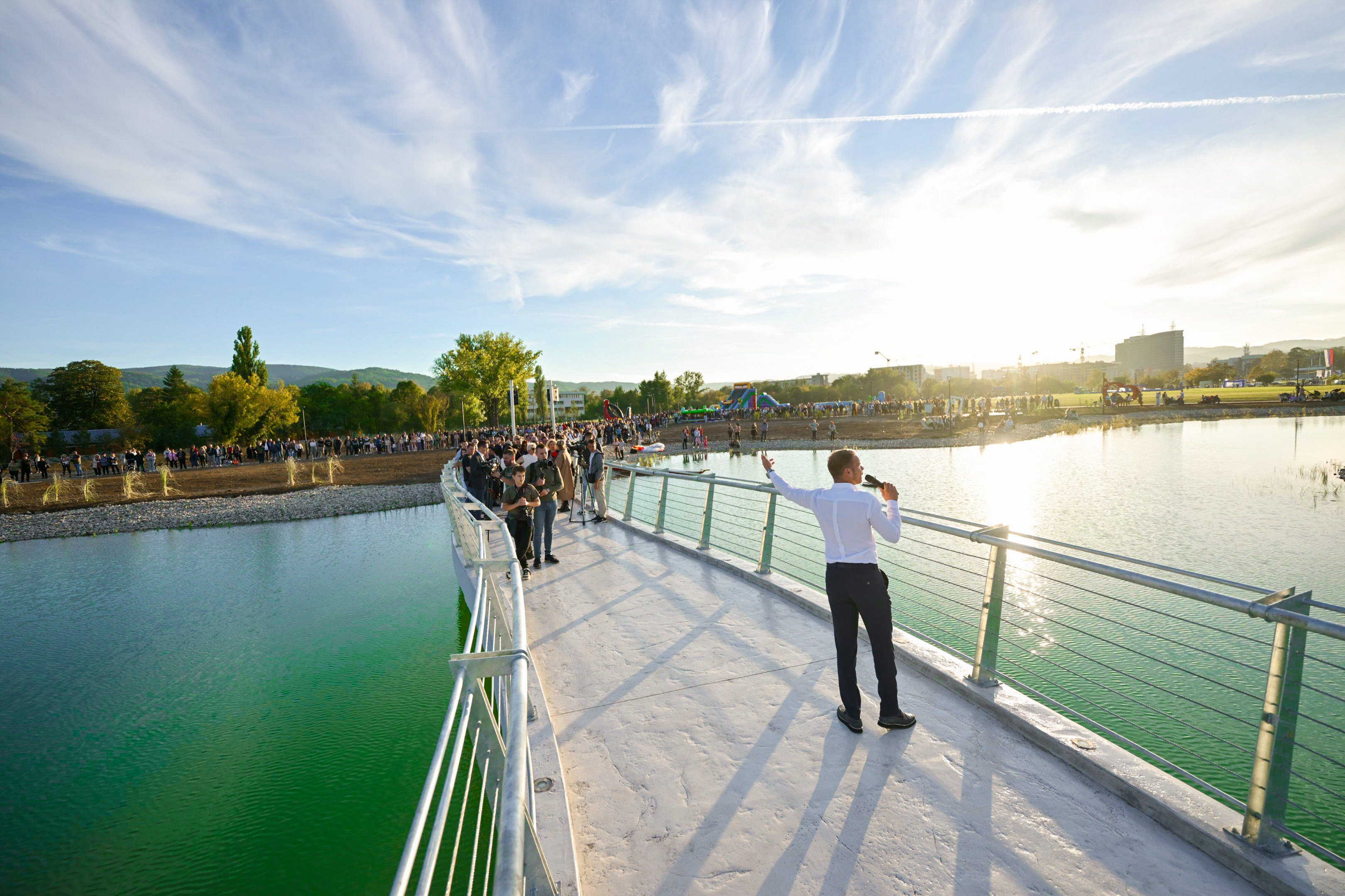 NAKON POLA VIJEKA Banjaluka dobila najveći Gradski park, građani oduševljeni! (FOTO, VIDEO)