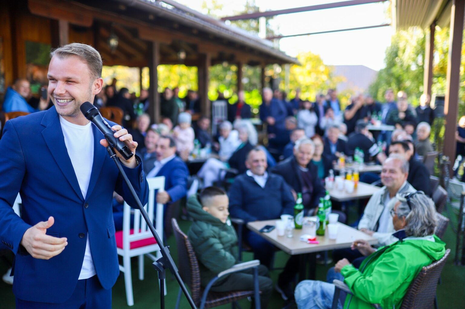 Pobjedničko druženje na Čokorskim poljima: Stanivuković zahvalio aktivistima (FOTO)