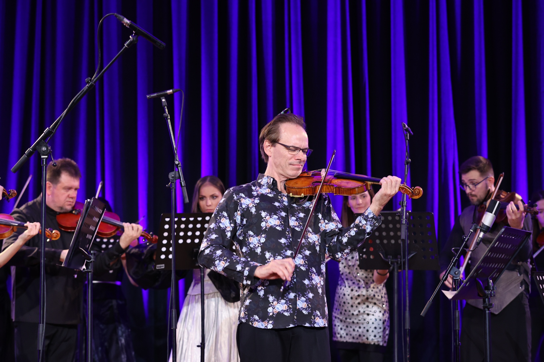 OTVORENA “JESENJA SONATA” Violinista svjetskog renomea Benjamin Šmid oduševio banjalučku publiku (FOTO)